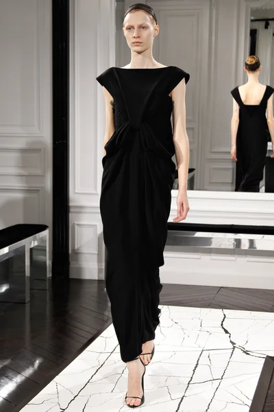 Look 14